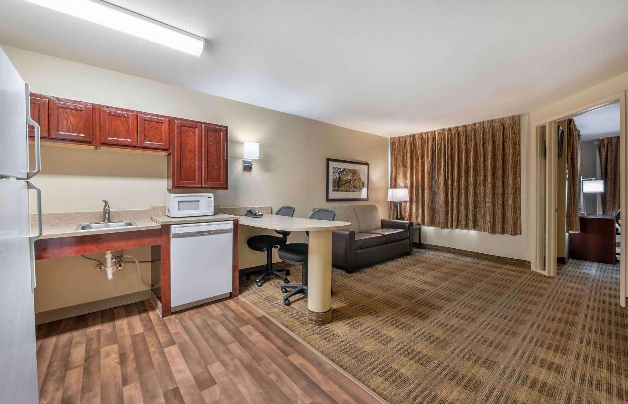 Extended Stay America Suites - Indianapolis - Northwest - I-465 Buitenkant foto